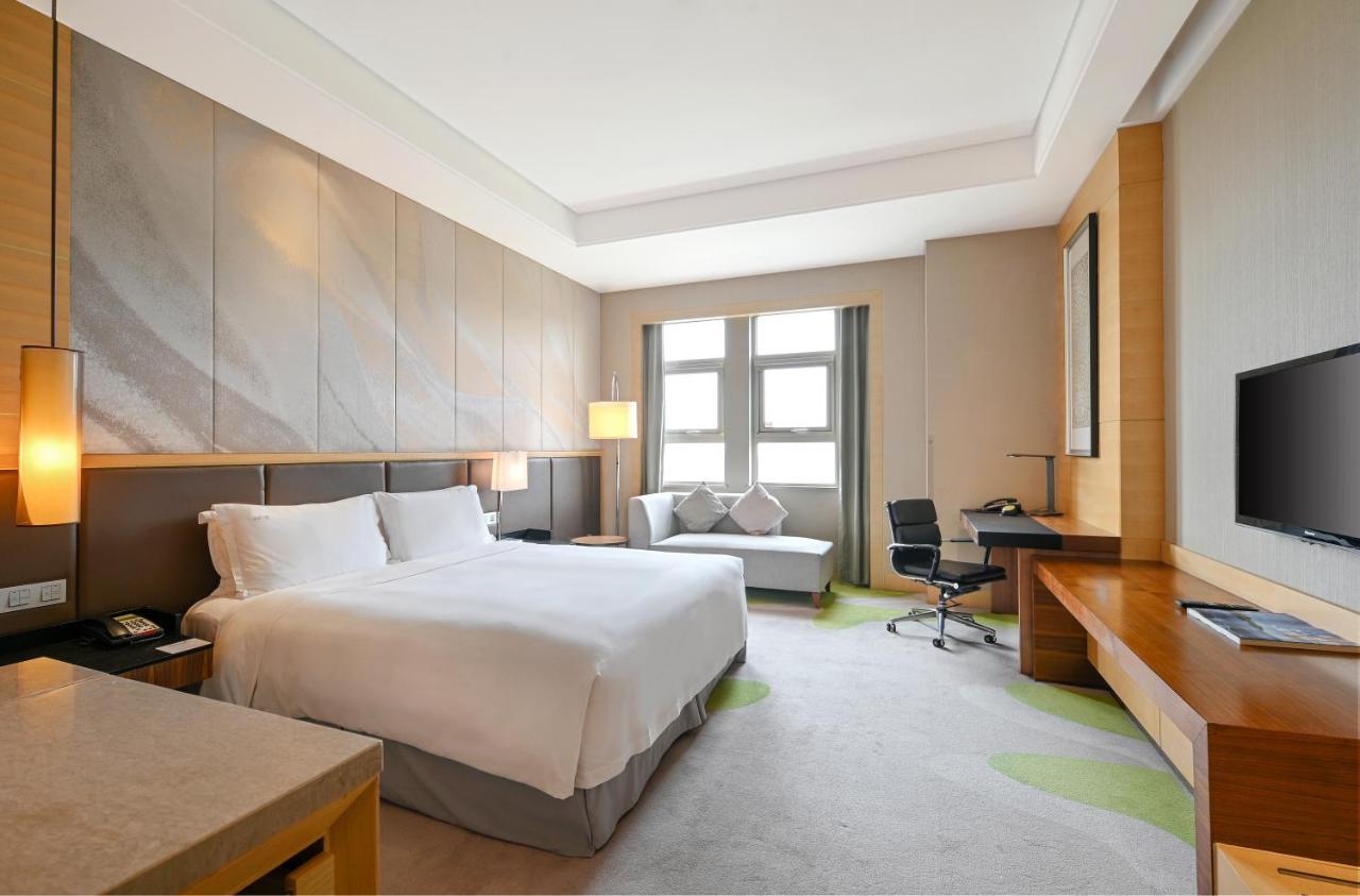 Hai Tian Expo Hotel ชิงเต่า ภายนอก รูปภาพ