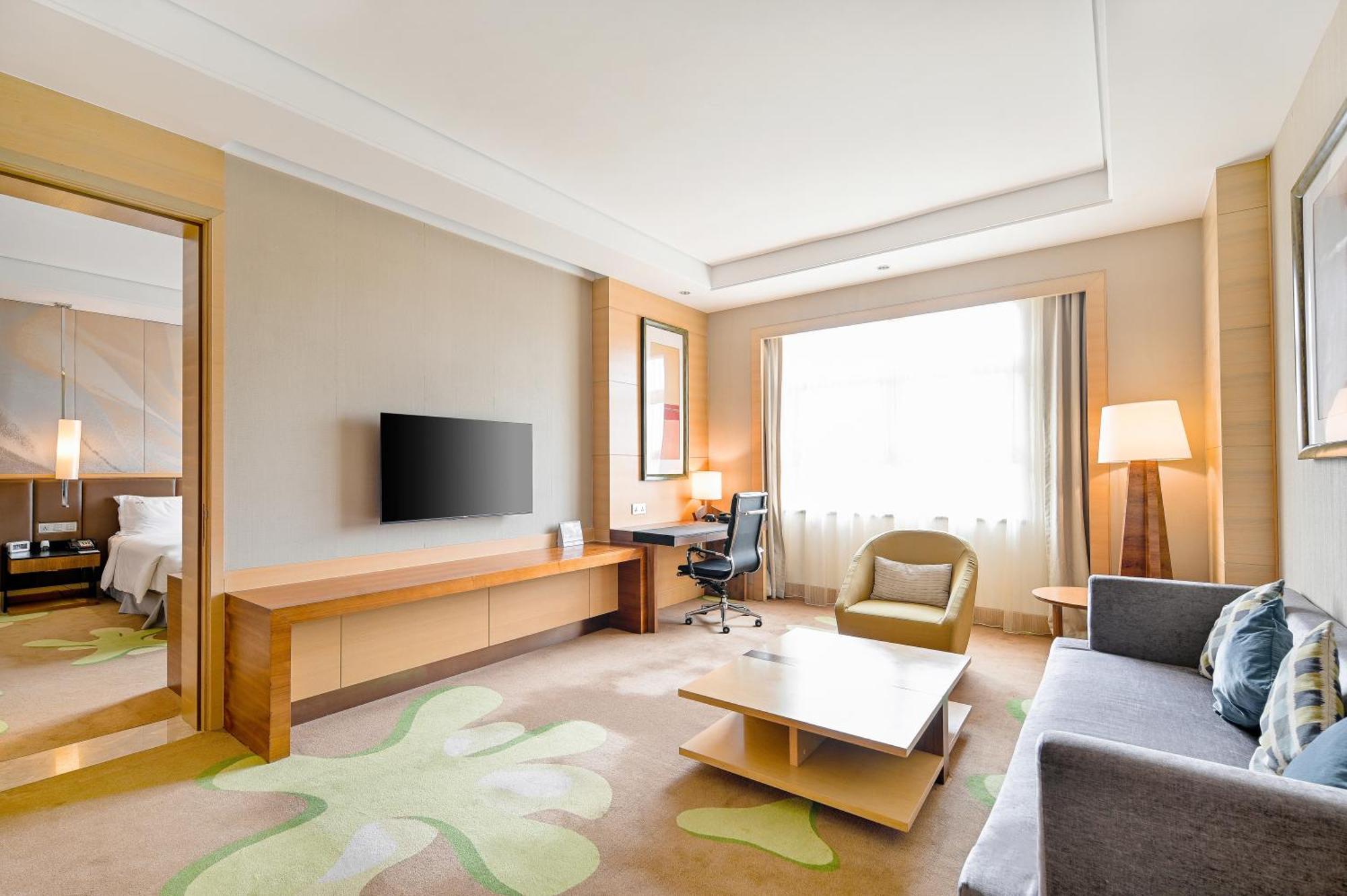 Hai Tian Expo Hotel ชิงเต่า ภายนอก รูปภาพ